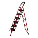 نردبان ۶ پله برند الوند که با طراحی ضد لغزش و پله‌های مستحکم برای استفاده خانگی و اداری مناسب است. این نردبان ایمنی و راحتی را در هنگام استفاده در ارتفاعات فراهم می‌کند.